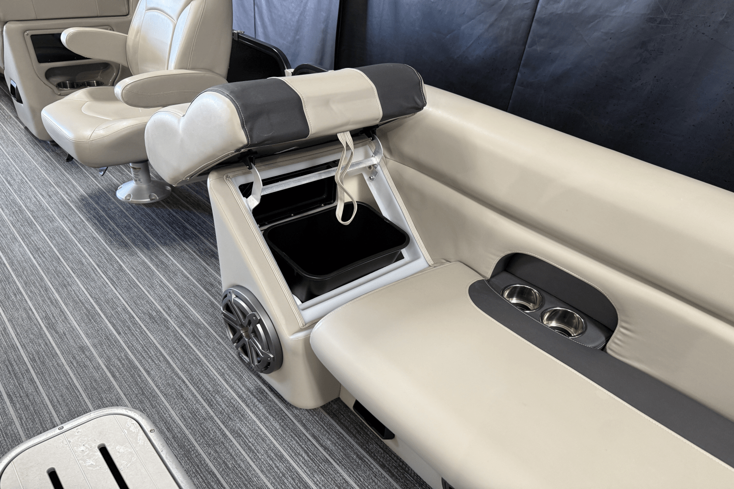 Slide: The Image of Premier 230 Sunsation 2024 - 71