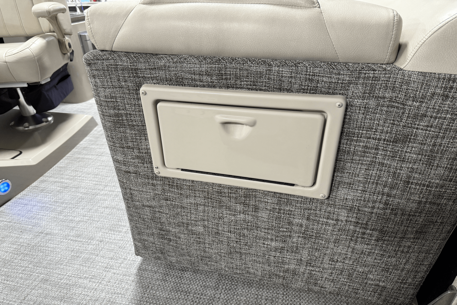 Slide: The Image of Premier 250 GRAND MAJESTIC 2017 - 37