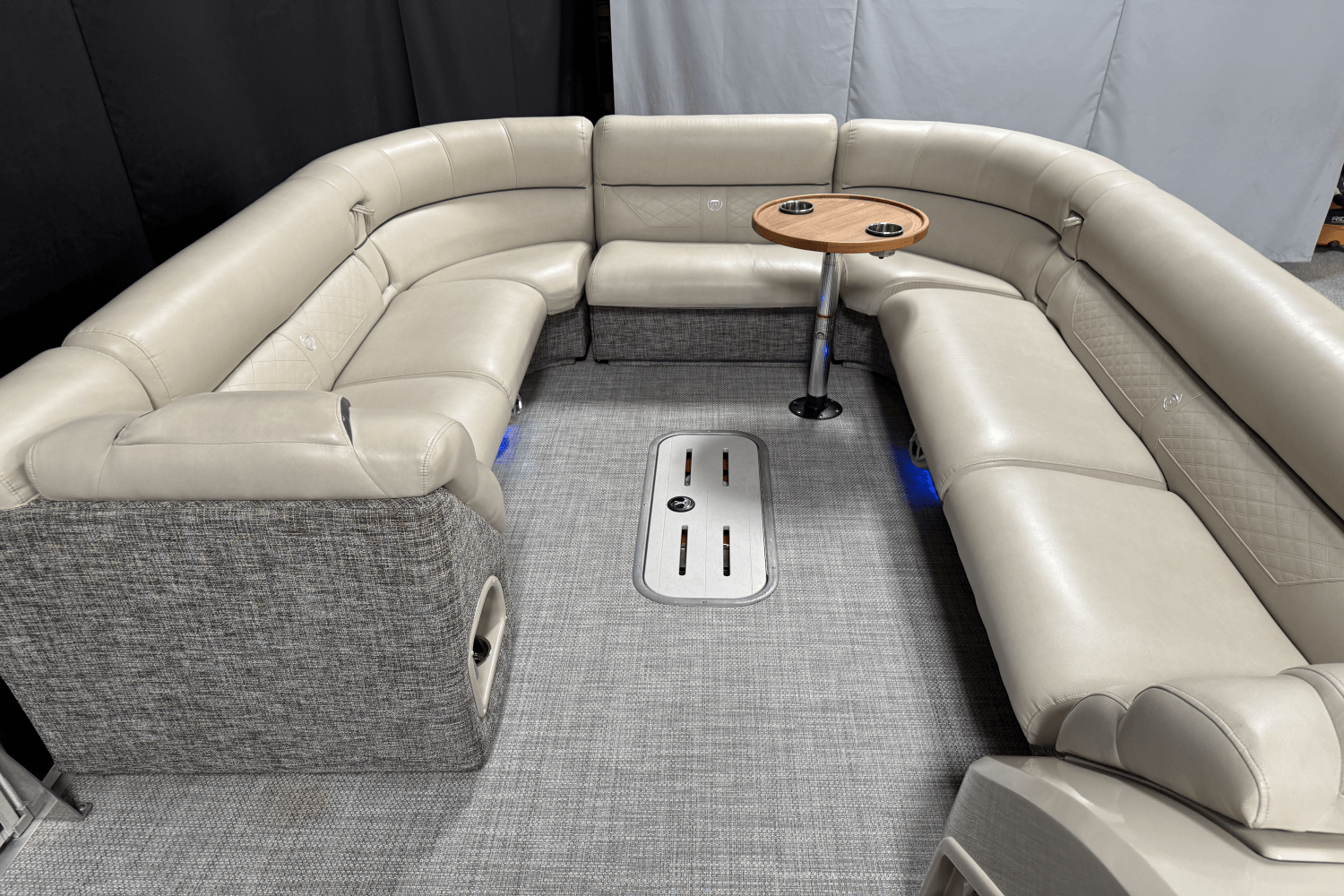 Slide: The Image of Premier 250 GRAND MAJESTIC 2017 - 62