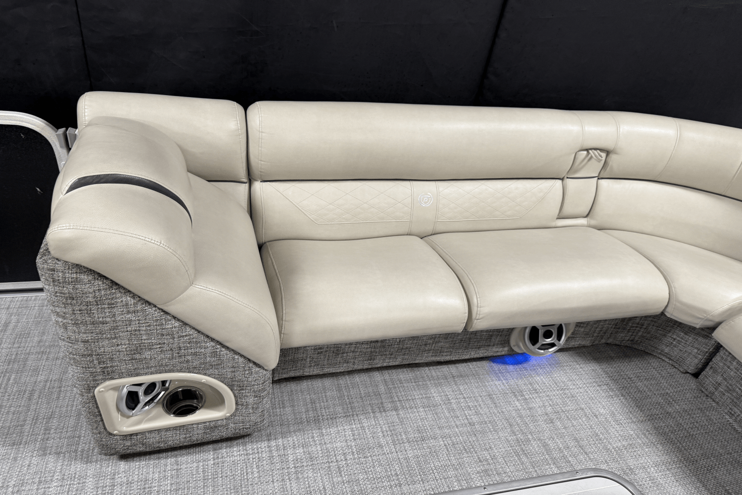 Slide: The Image of Premier 250 GRAND MAJESTIC 2017 - 65
