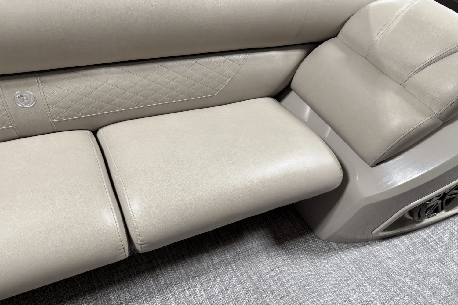 Slide: The Image of Premier 250 GRAND MAJESTIC 2017 - 86
