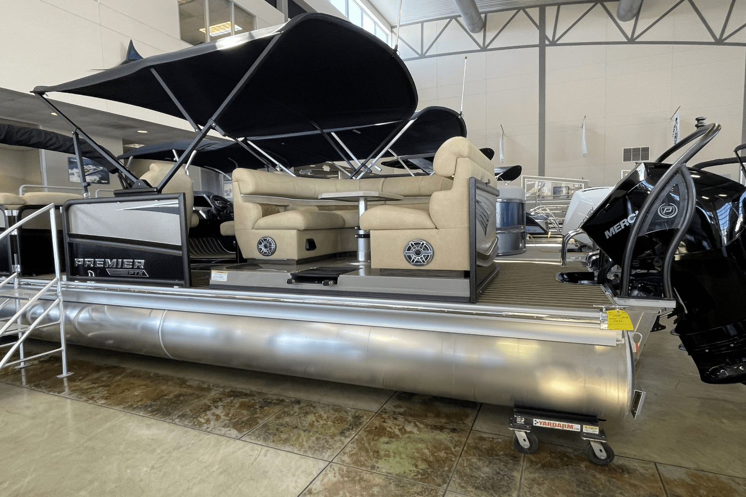 Slide: The Image of Premier 250 Intrigue 2023 - 1