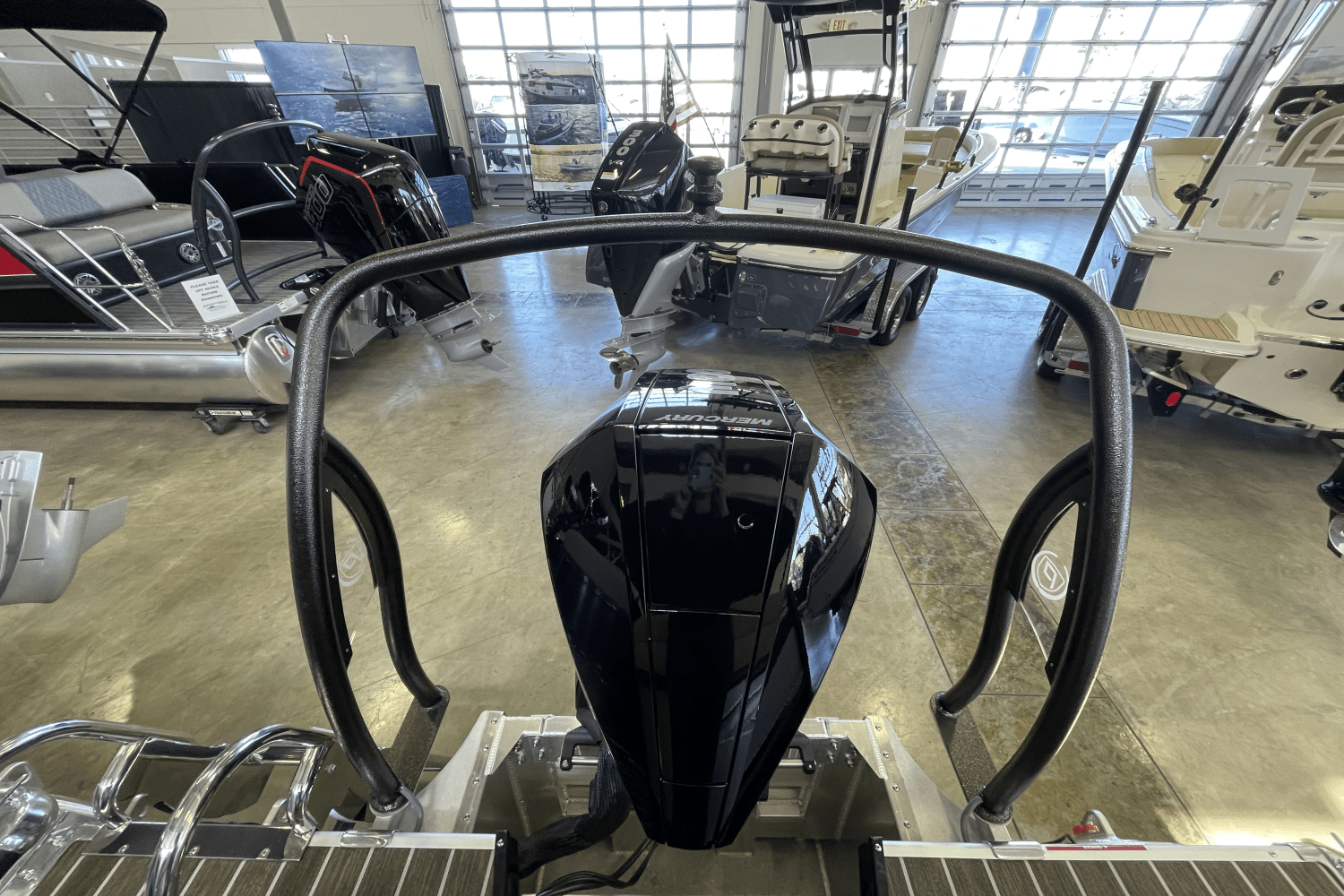 Slide: The Image of Premier 250 Intrigue 2023 - 18