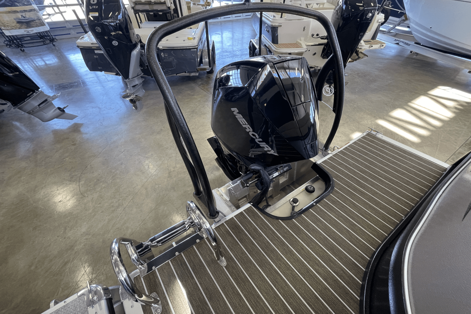 Slide: The Image of Premier 250 Intrigue 2023 - 19