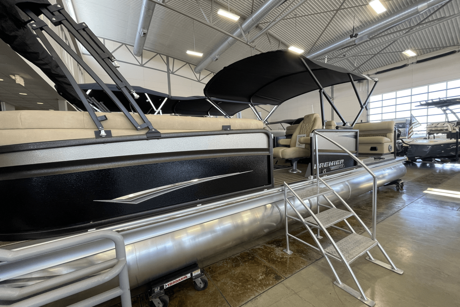 Slide: The Image of Premier 250 Intrigue 2023 - 2