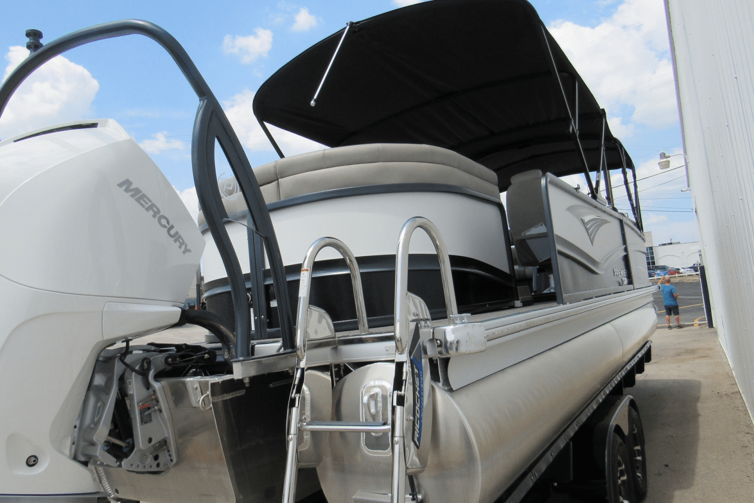 Slide: The Image of Premier 250 Intrigue 2023 - 20