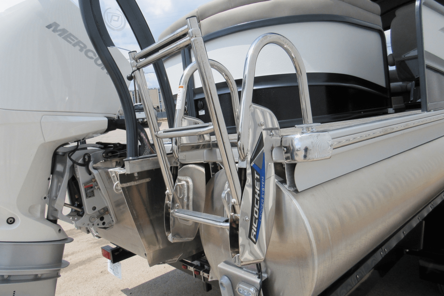 Slide: The Image of Premier 250 Intrigue 2023 - 23