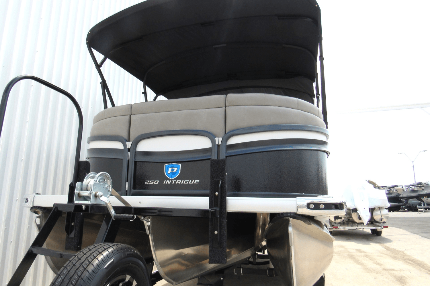 Slide: The Image of Premier 250 Intrigue 2023 - 3