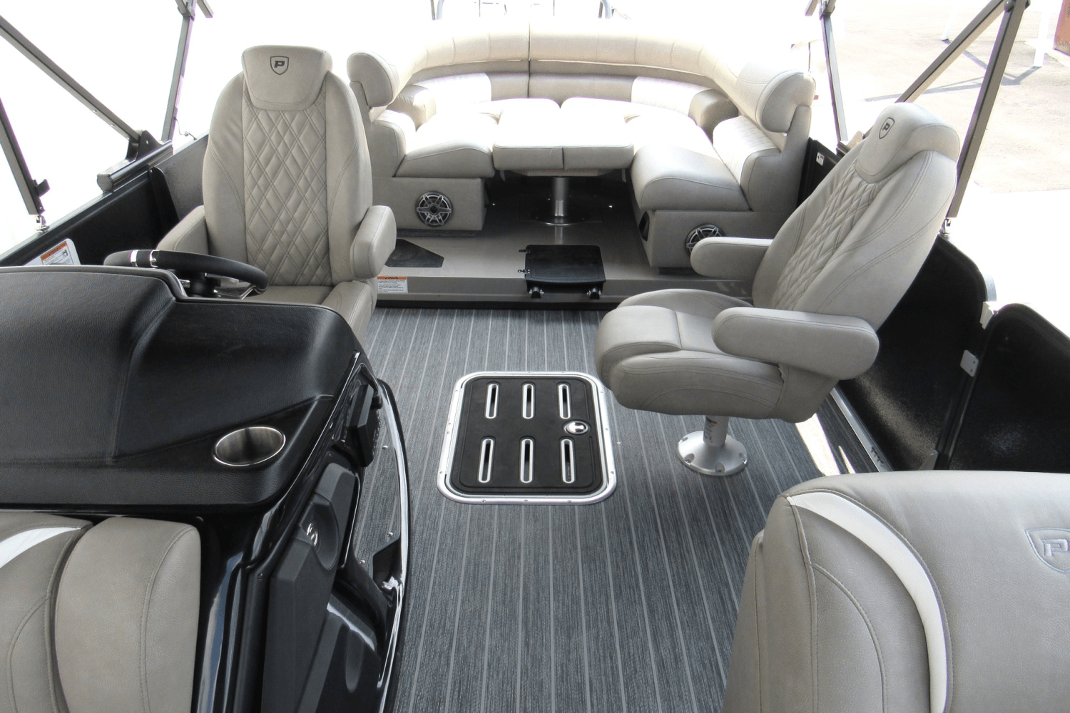 Slide: The Image of Premier 250 Intrigue 2023 - 34