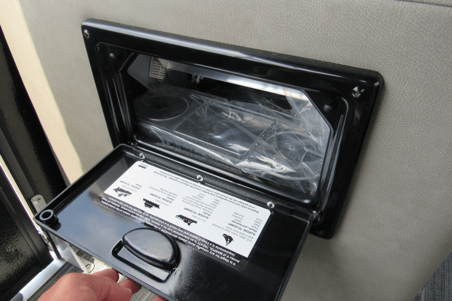 Slide: The Image of Premier 250 Intrigue 2023 - 38