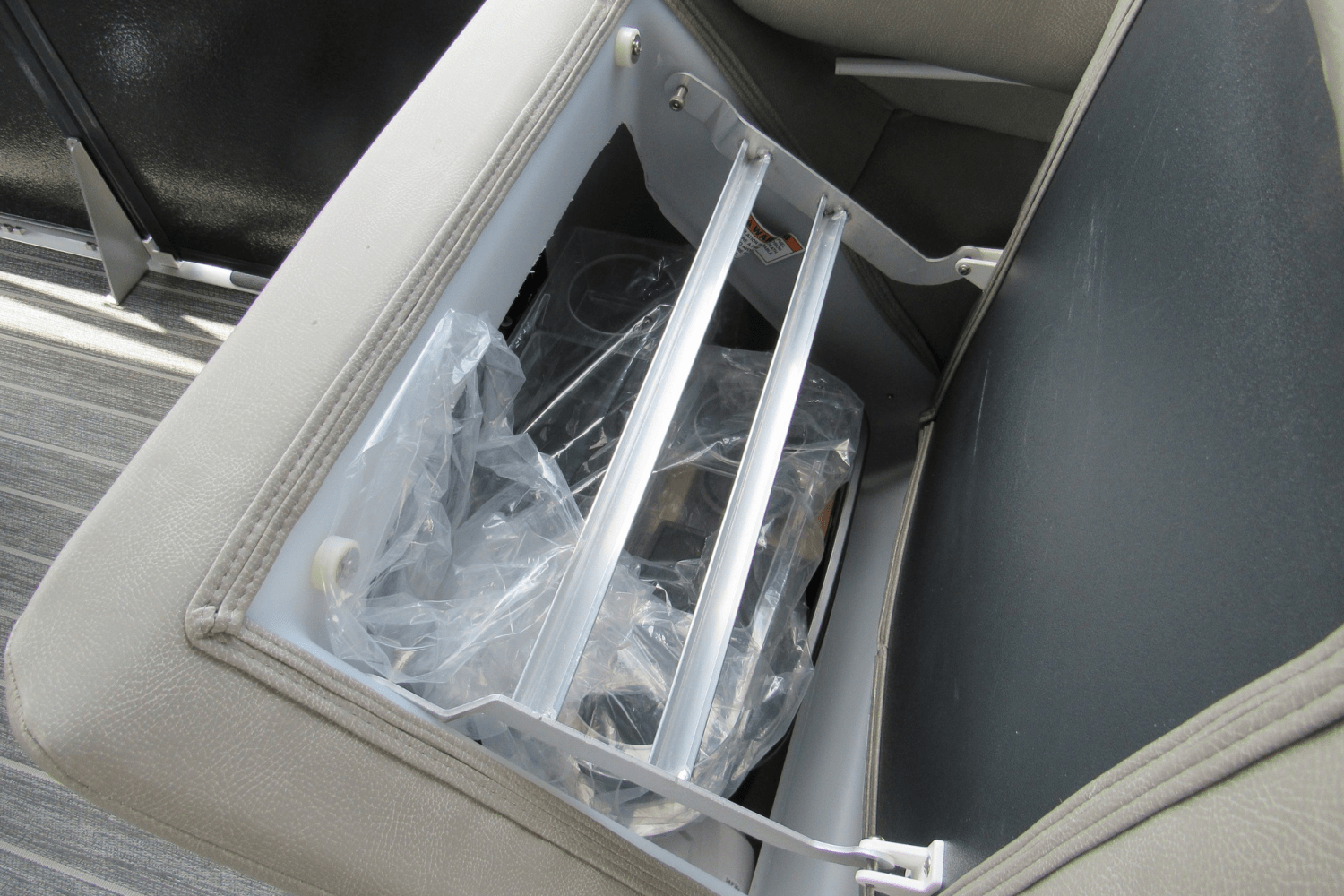 Slide: The Image of Premier 250 Intrigue 2023 - 40