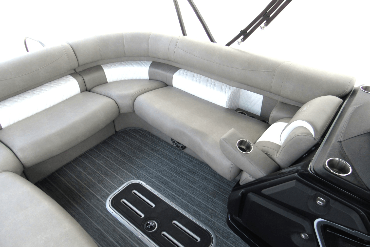 Slide: The Image of Premier 250 Intrigue 2023 - 43