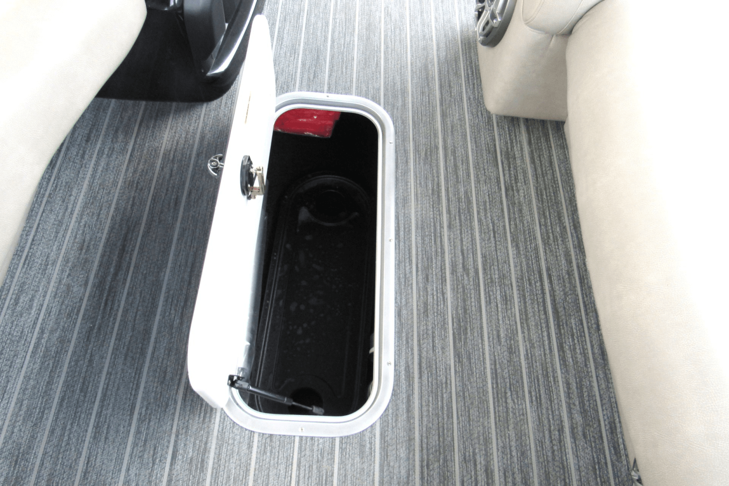 Slide: The Image of Premier 250 Intrigue 2023 - 48