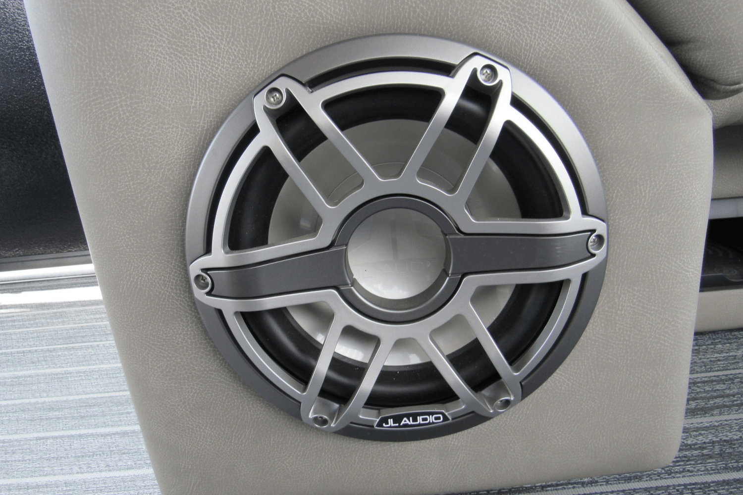 Slide: The Image of Premier 250 Intrigue 2023 - 64