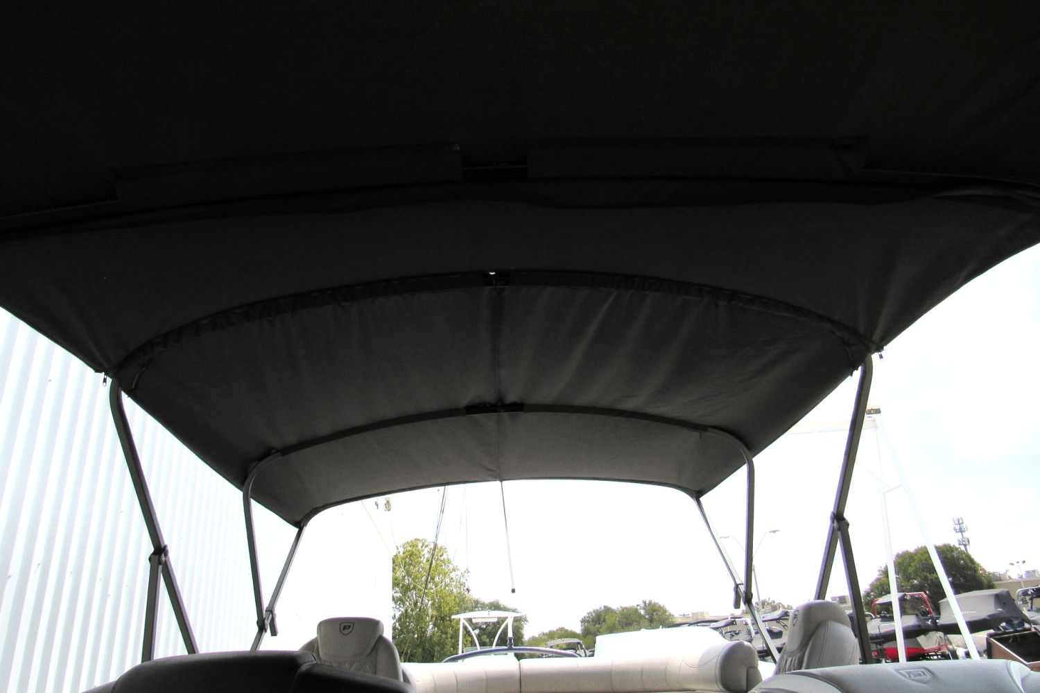 Slide: The Image of Premier 250 Intrigue 2023 - 75