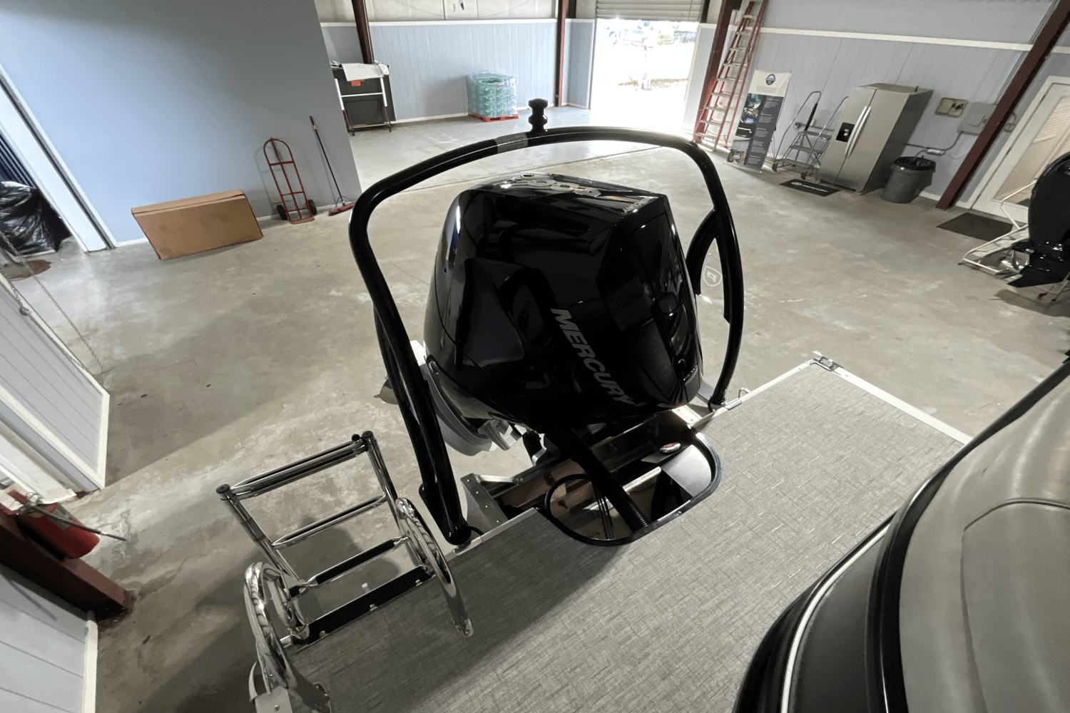 Slide: The Image of Premier 250 Intrigue 2025 - 10