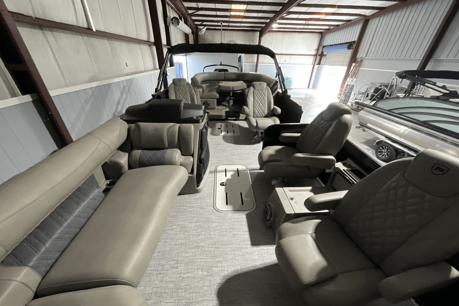 Slide: The Image of Premier 250 Intrigue 2025 - 11