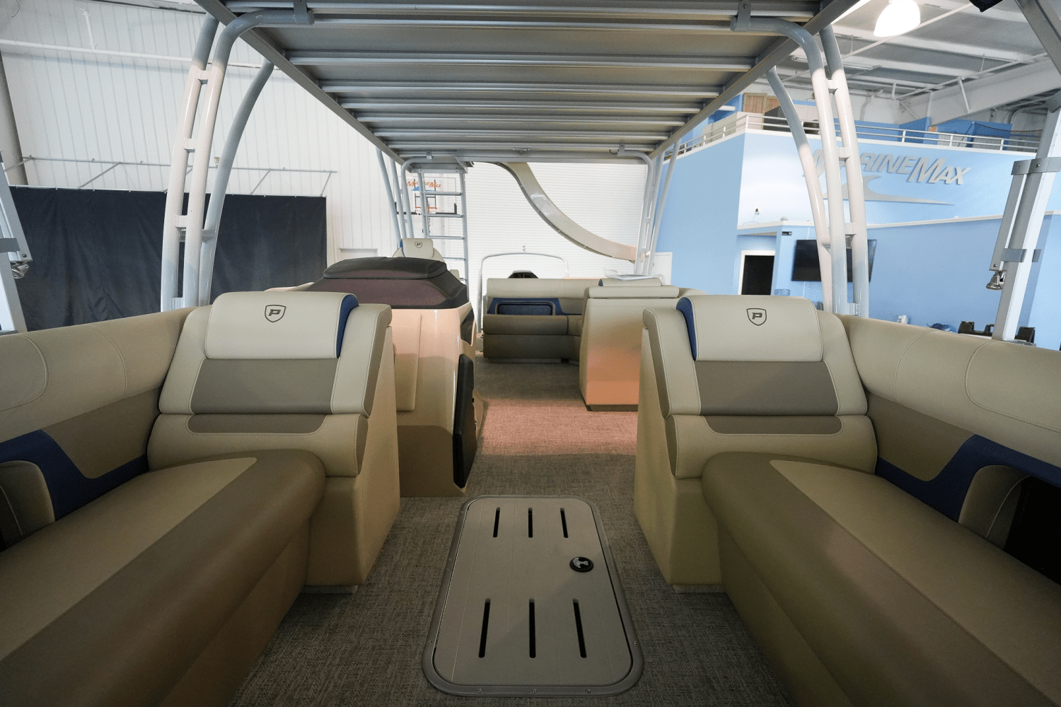 Slide: The Image of Premier 250 Solaris 2024 - 12