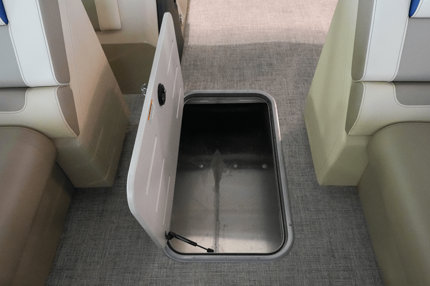 Slide: The Image of Premier 250 Solaris 2024 - 14