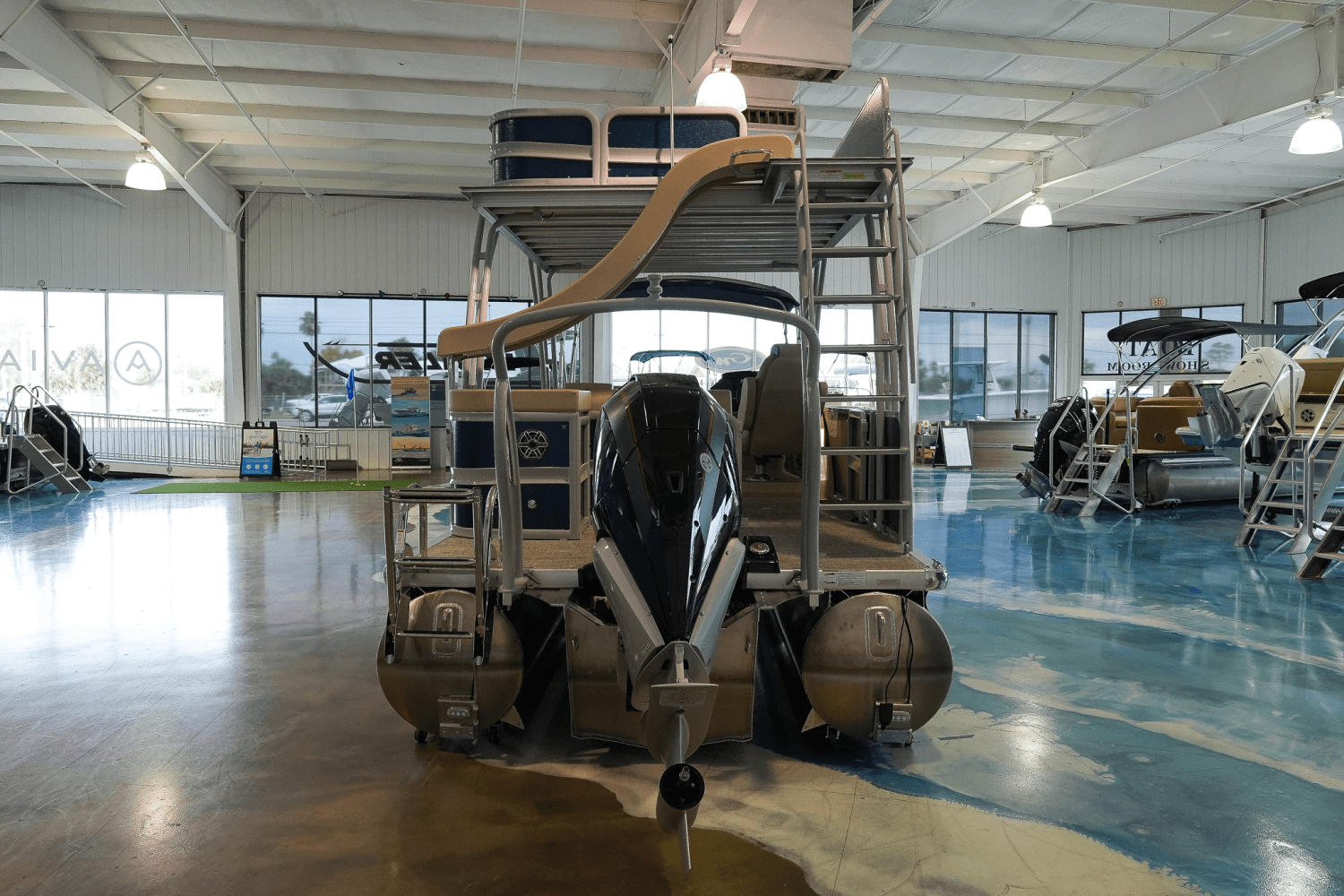 Slide: The Image of Premier 250 Solaris 2024 - 8