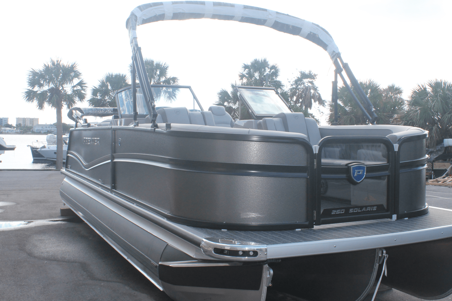 Slide: The Image of Premier 250 Solaris Sport 2024 - 2