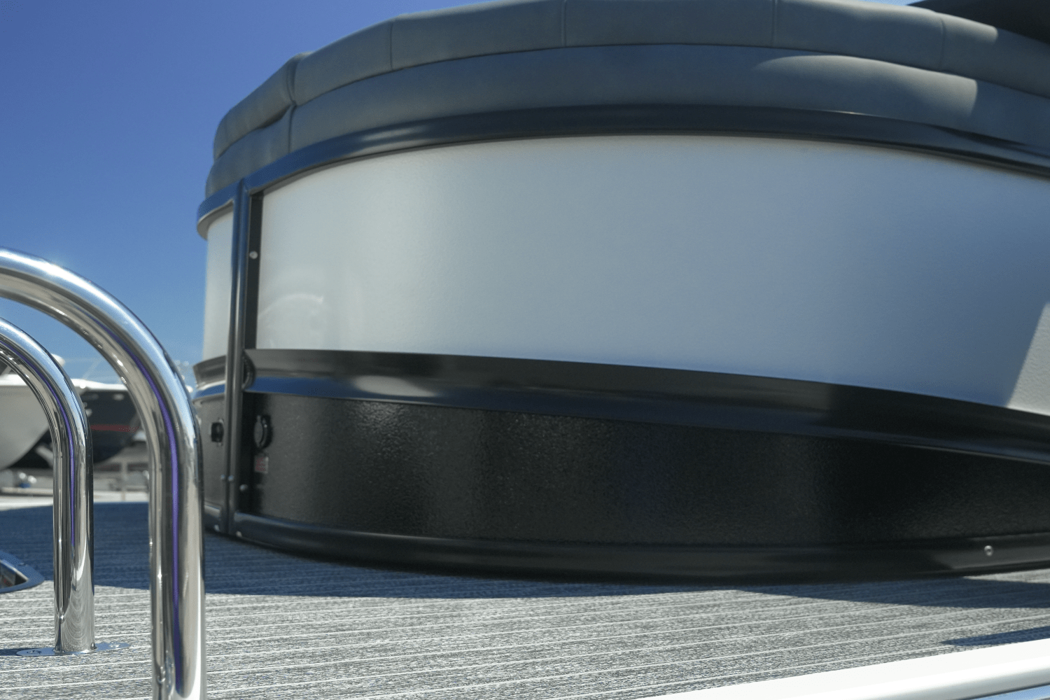 Slide: The Image of Premier 270 Intrigue 2025 - 11