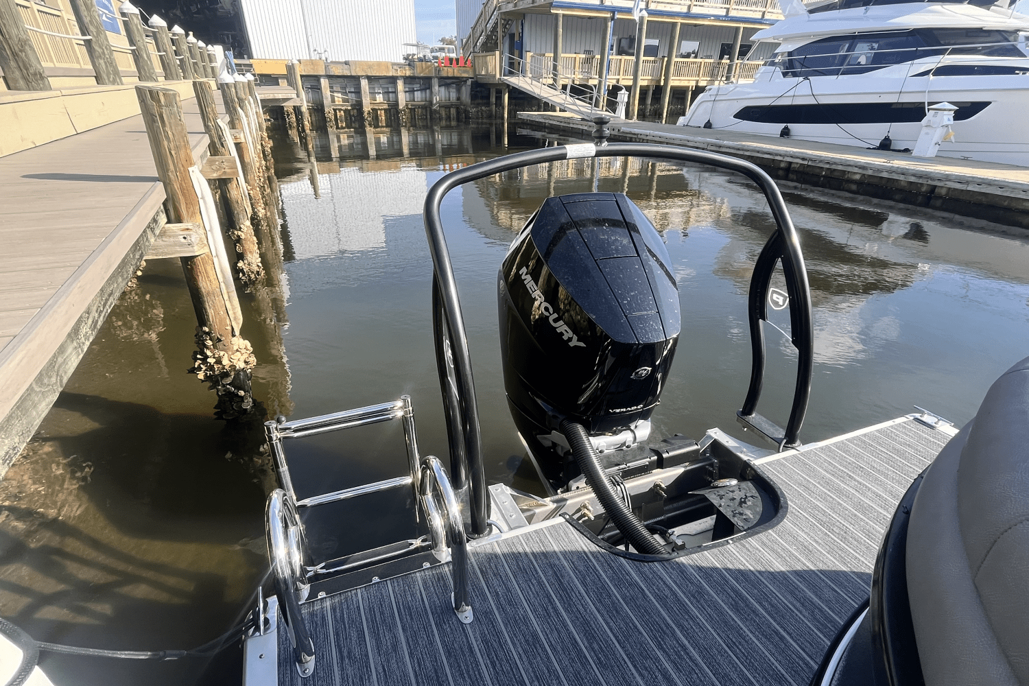 Slide: The Image of Premier 270 Intrigue 2025 - 6