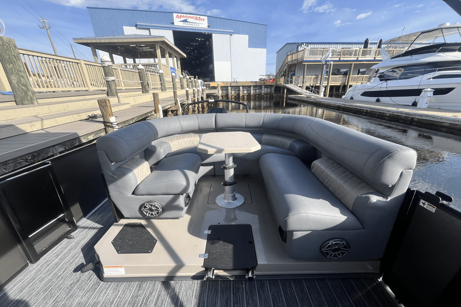 Slide: The Image of Premier 270 Intrigue 2025 - 8