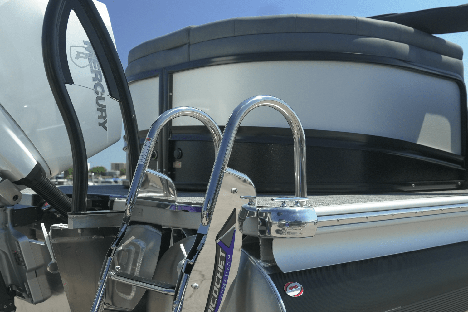 Slide: The Image of Premier 270 Intrigue 2025 - 8