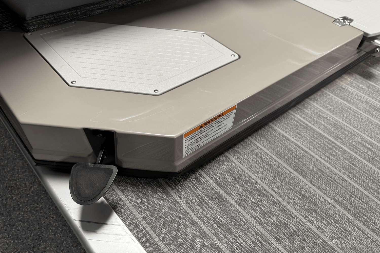 Slide: The Image of Premier 270 S-SERIES 2021 - 36