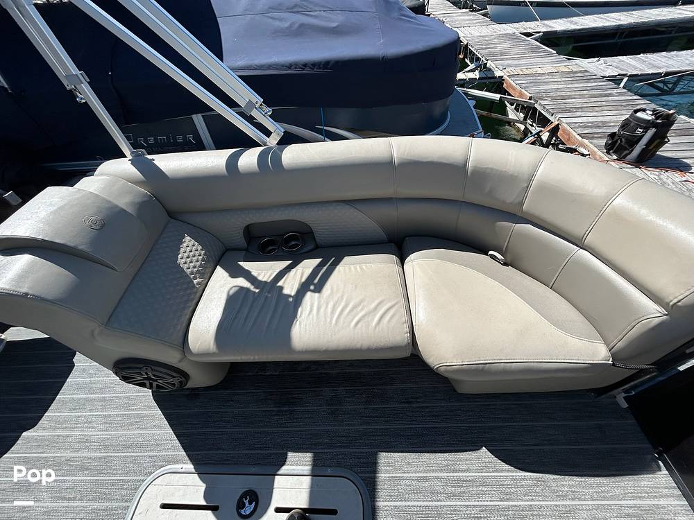 Slide: The Image of Lounge Seat - 13866703