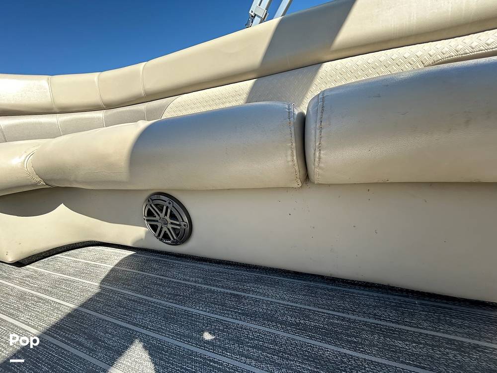 Slide: The Image of Speaker Starboard - 13866755