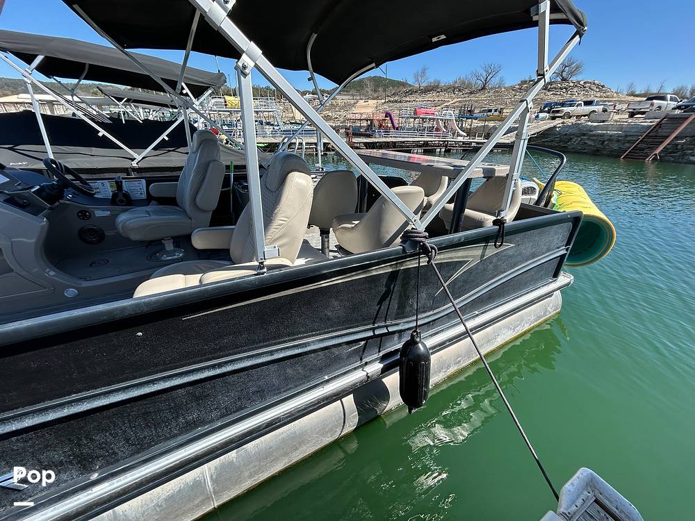 Slide: The Image of Port Stern - 13866698