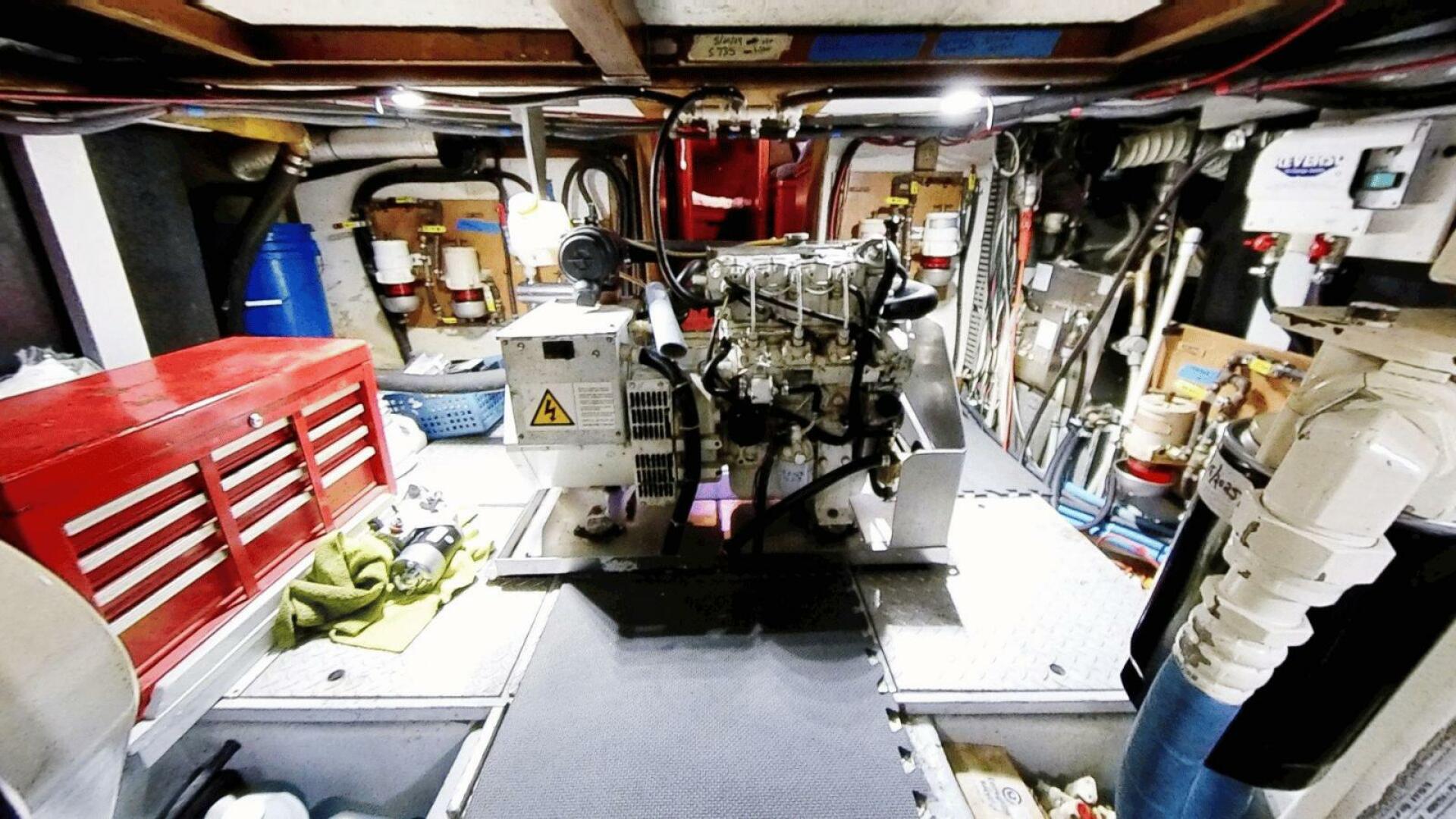 Slide: The Image of Present Yachts 46 1986 - 5186271