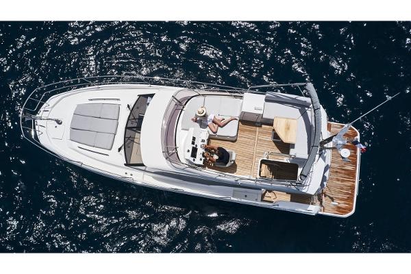Slide: The Image of Prestige 420 2020 - 4