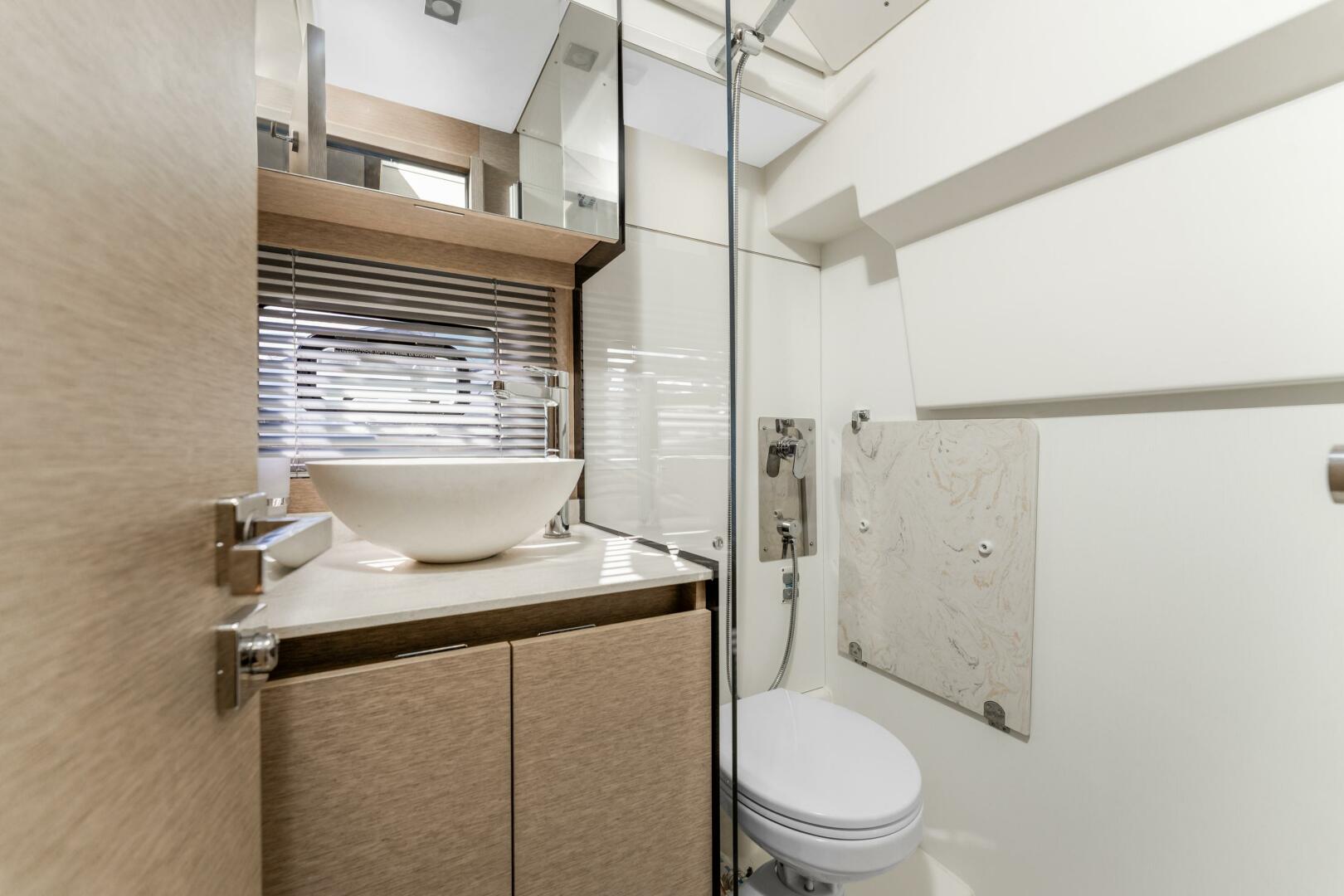 Slide: The Image of Prestige 420 Flybidge 2020 - 4808697