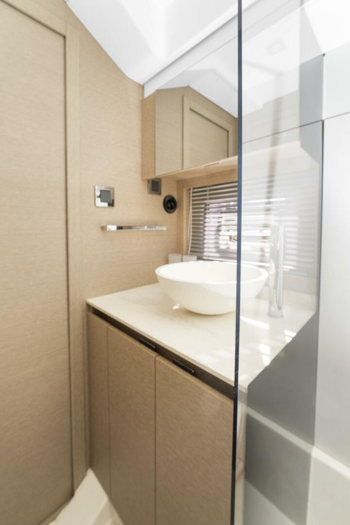 Slide: The Image of Prestige 420 Flybidge 2020 - 4808710