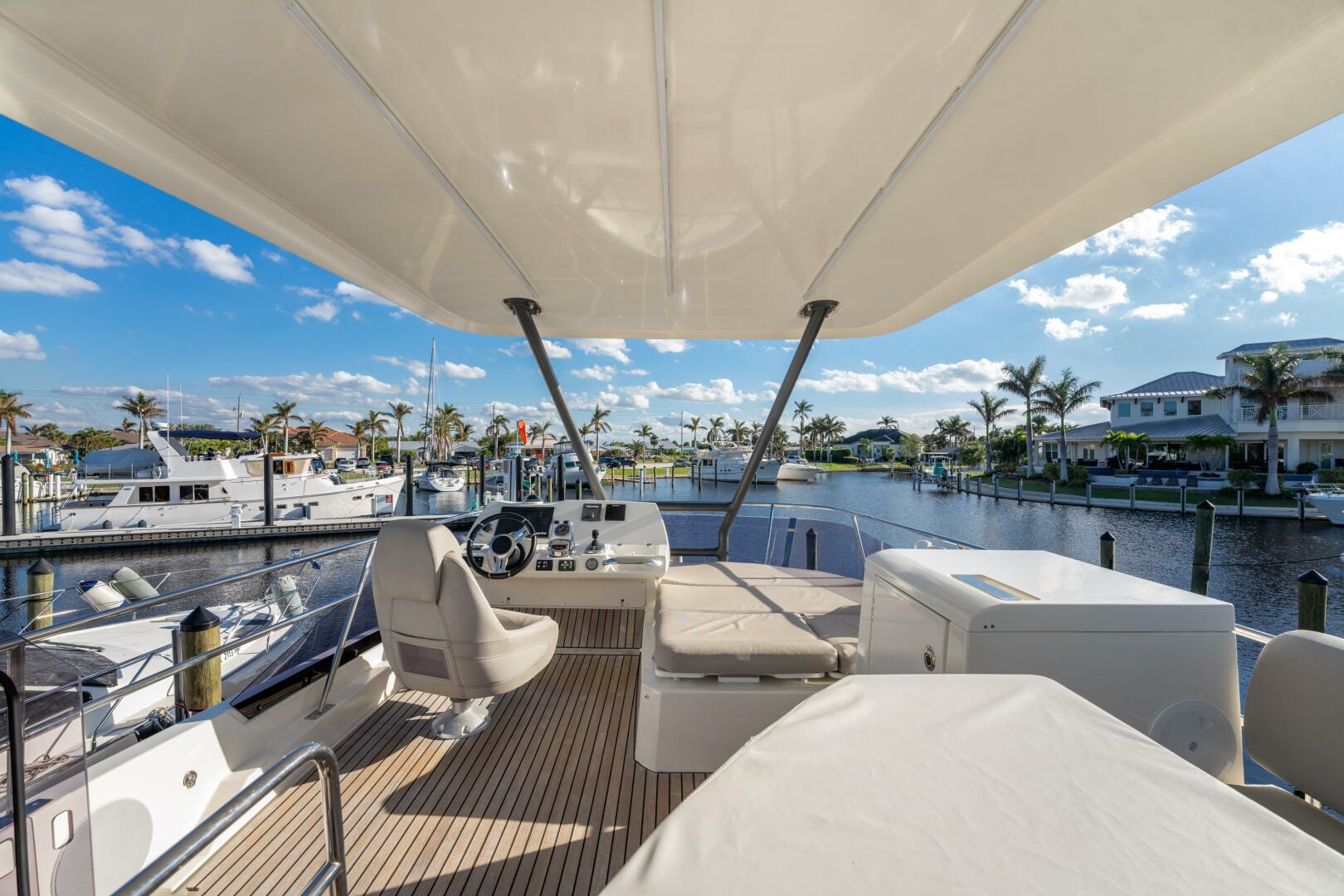 Slide: The Image of Prestige 420 Flybidge 2020 - 4808744