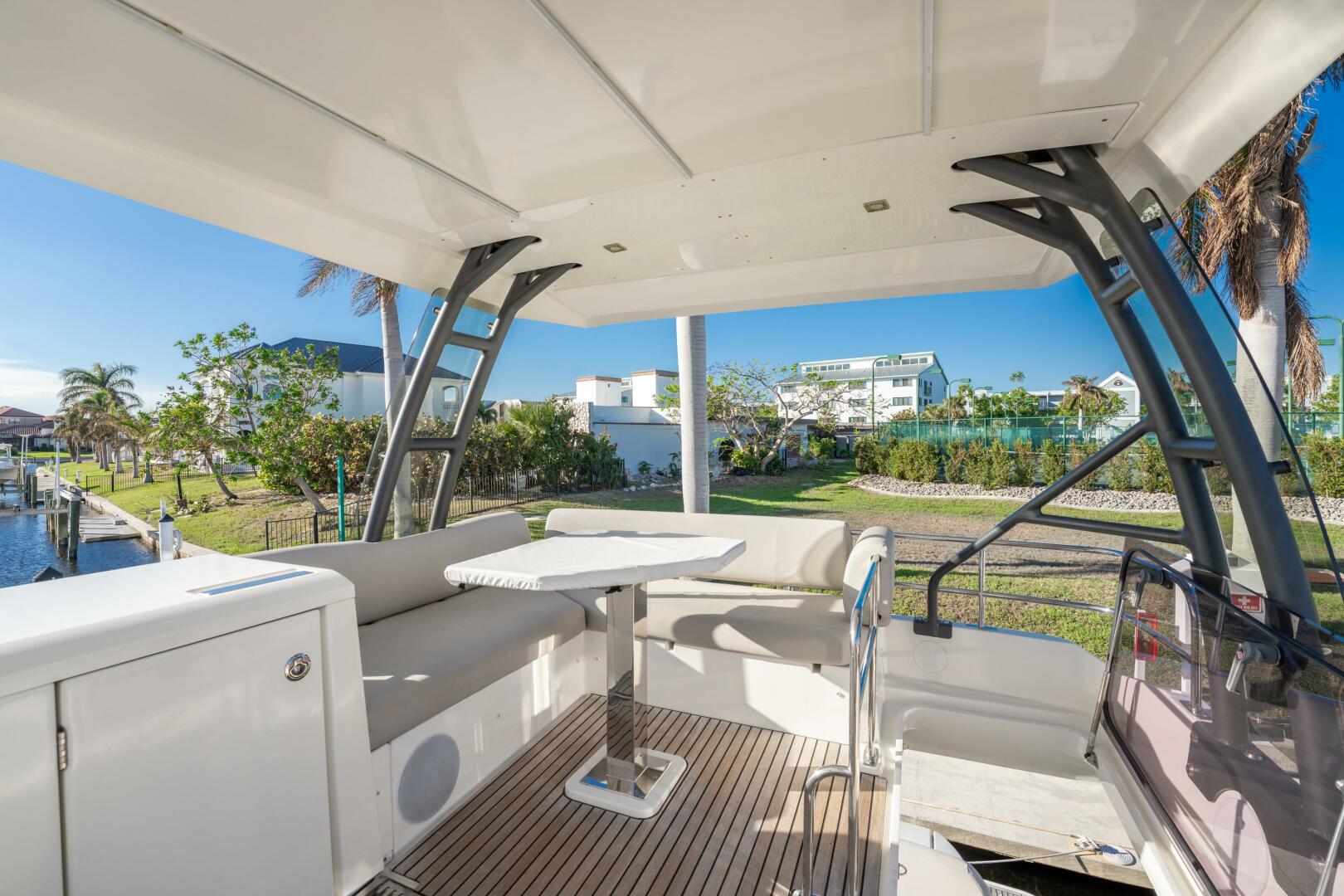 Slide: The Image of Prestige 420 Flybidge 2020 - 4808749