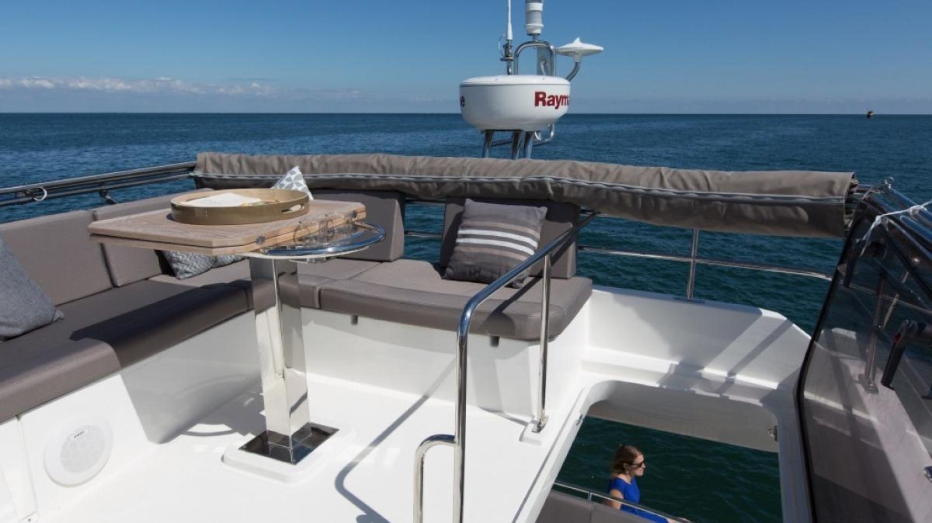 Slide: The Image of Prestige 420 Flybridge 2025 - 788474