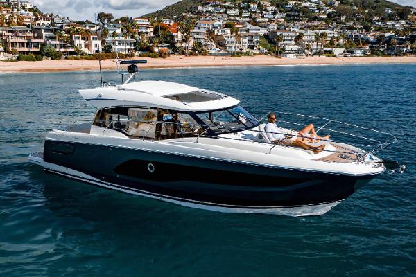 Slide: The Image of Prestige 420 S 2020 - 0