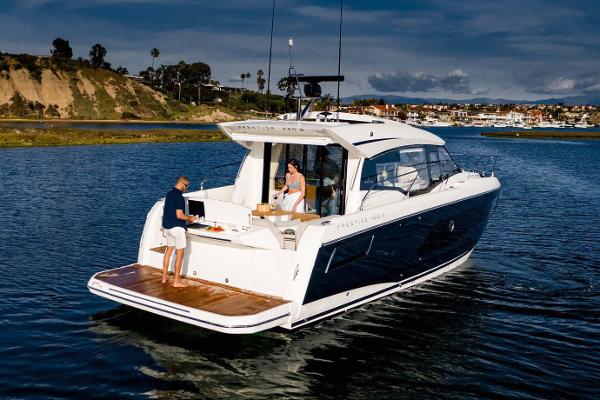 Slide: The Image of Prestige 420 S 2020 - 2
