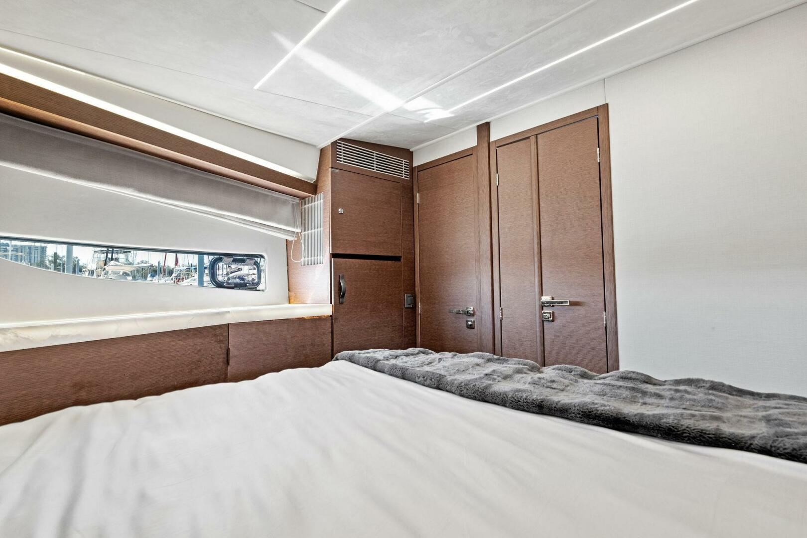 Slide: The Image of 2020 Prestige 420S- KAREN ANN III- VIP Stateroom - 5053576
