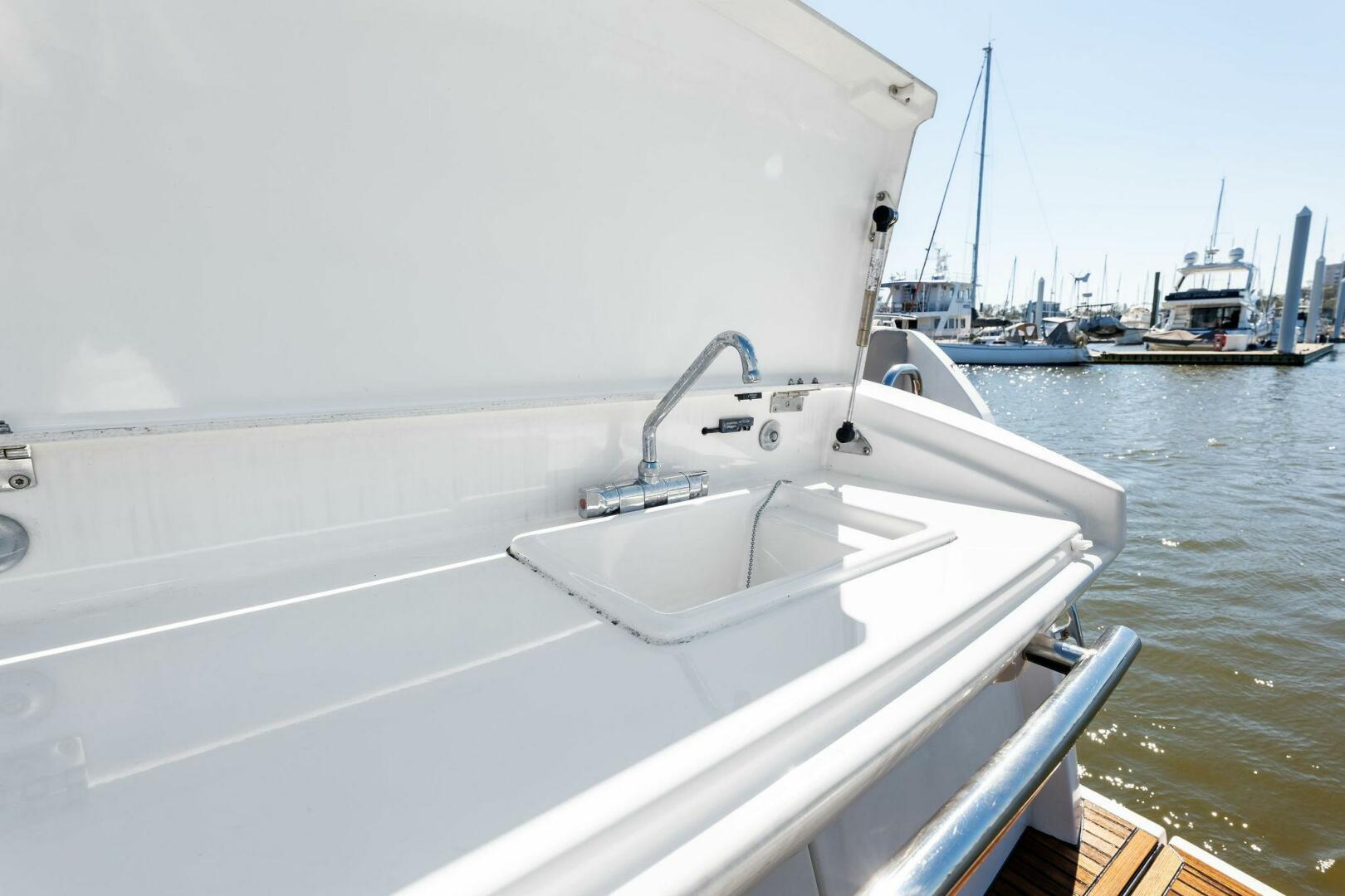 Slide: The Image of 2020 Prestige 420S- KAREN ANN III- Transom Grill Station - 5053611