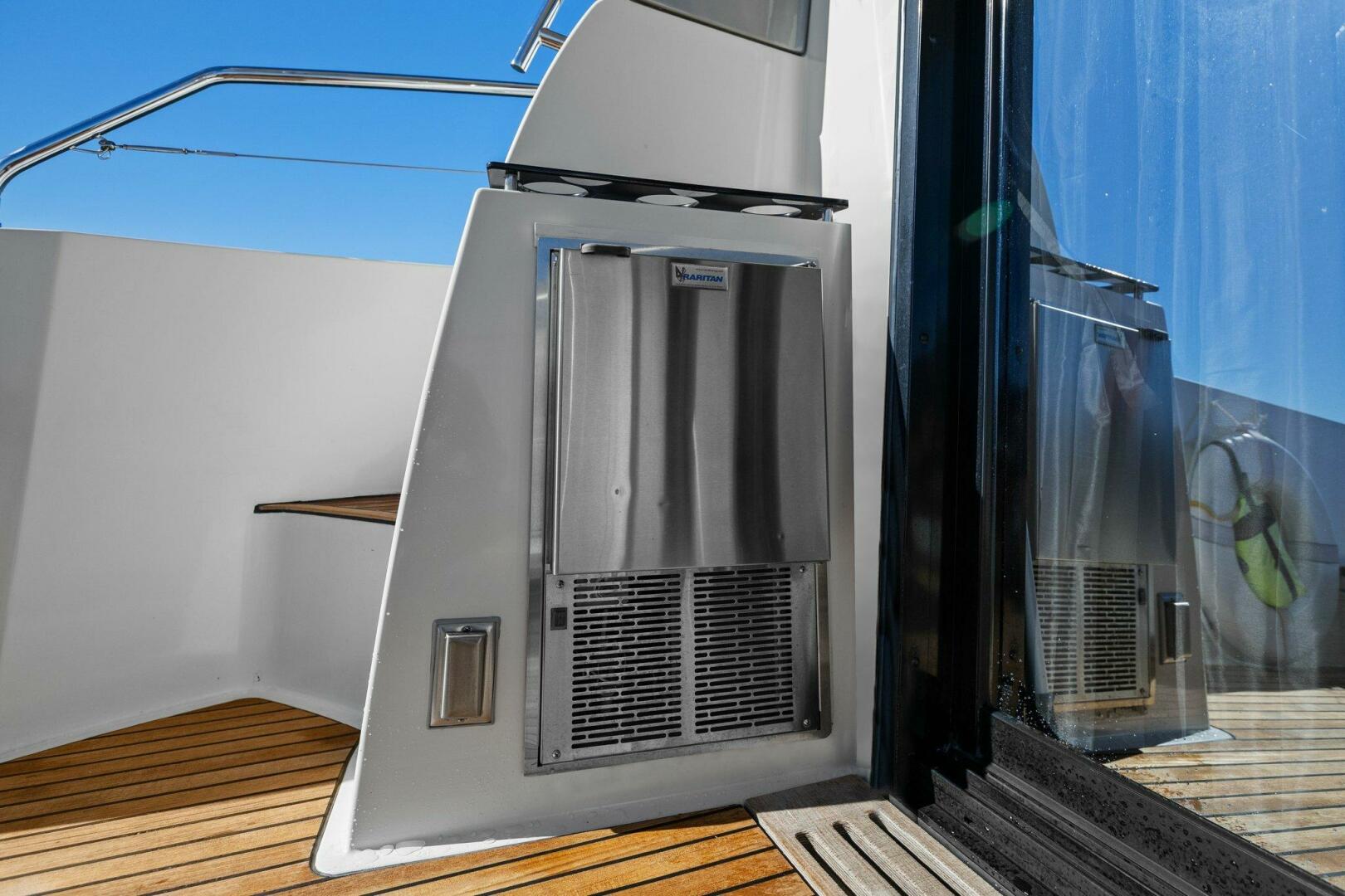 Slide: The Image of 2014 45 Prestige 450S - Slainte - Cockpit - 4835824
