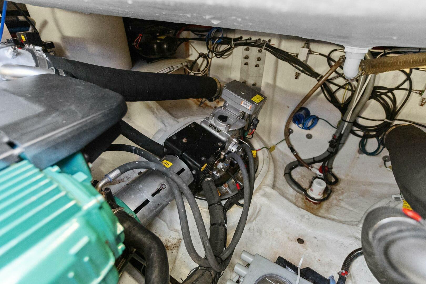 Slide: The Image of 2014 45 Prestige 450S - Slainte - Engine Room - 4835912