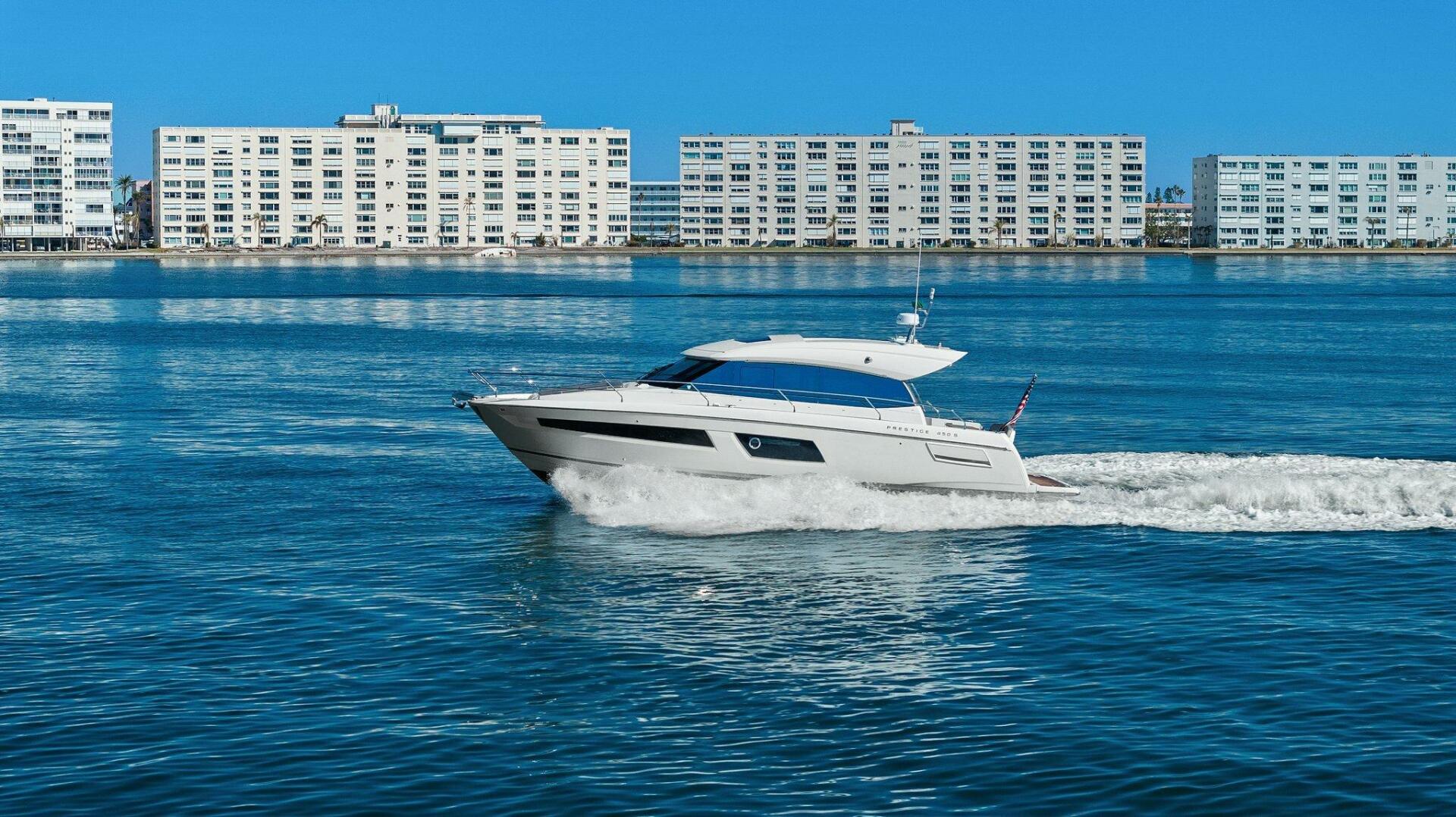 Slide: The Image of 2014 45 Prestige 450S - Slainte - Profile - 4835940