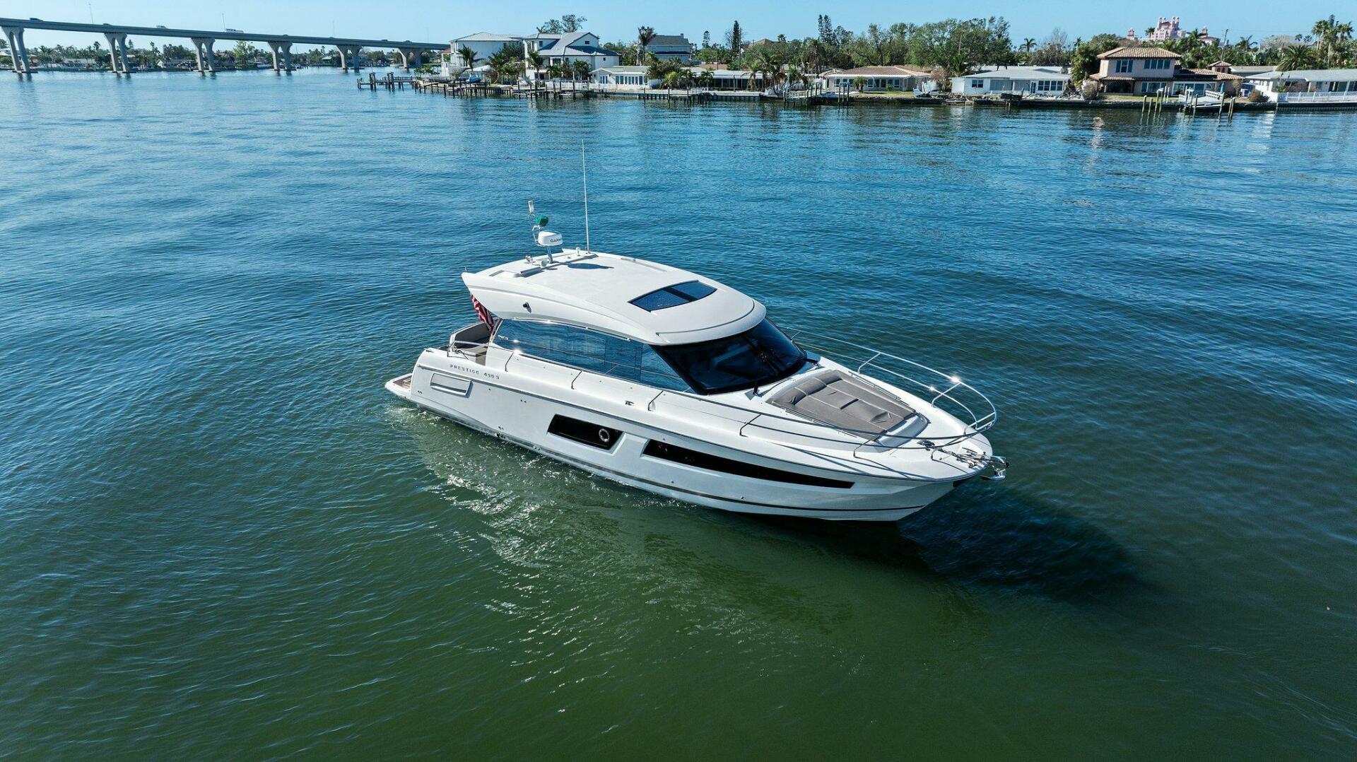 Slide: The Image of 2014 45 Prestige 450S - Slainte - Profile - 4835946