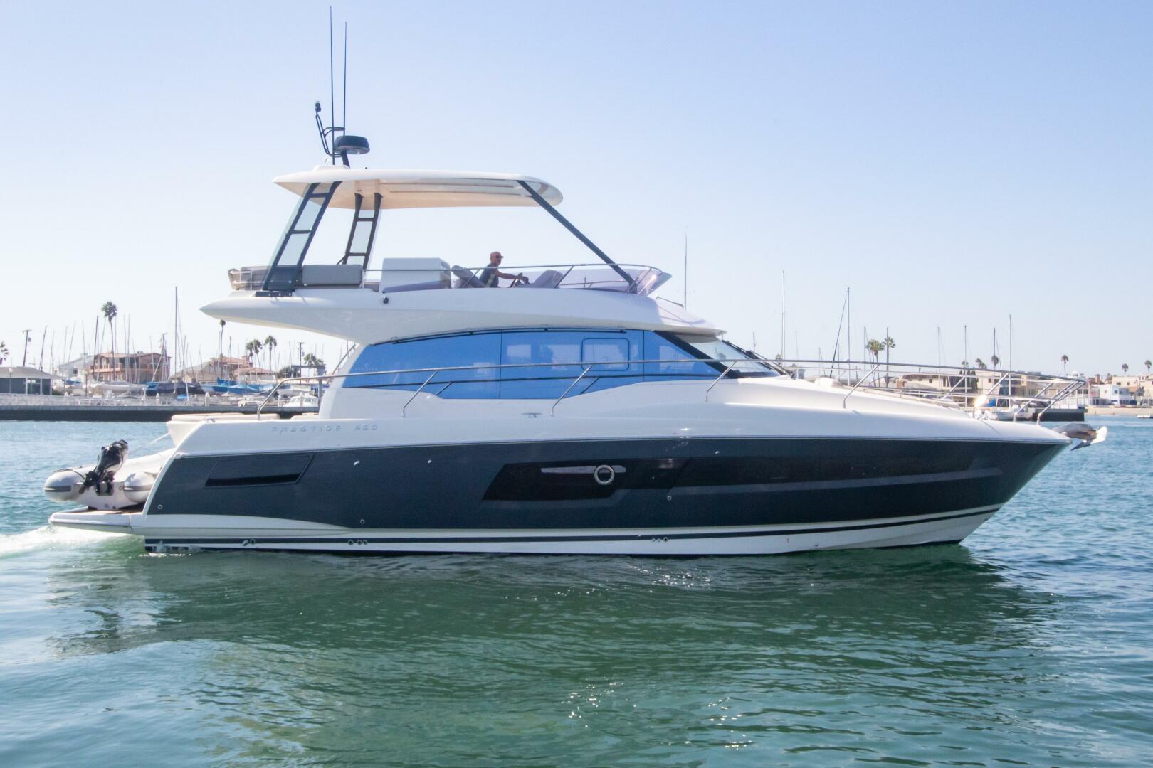 Slide: The Image of 2020 Prestige 460 Flybridge - FANTASEA - 3961537