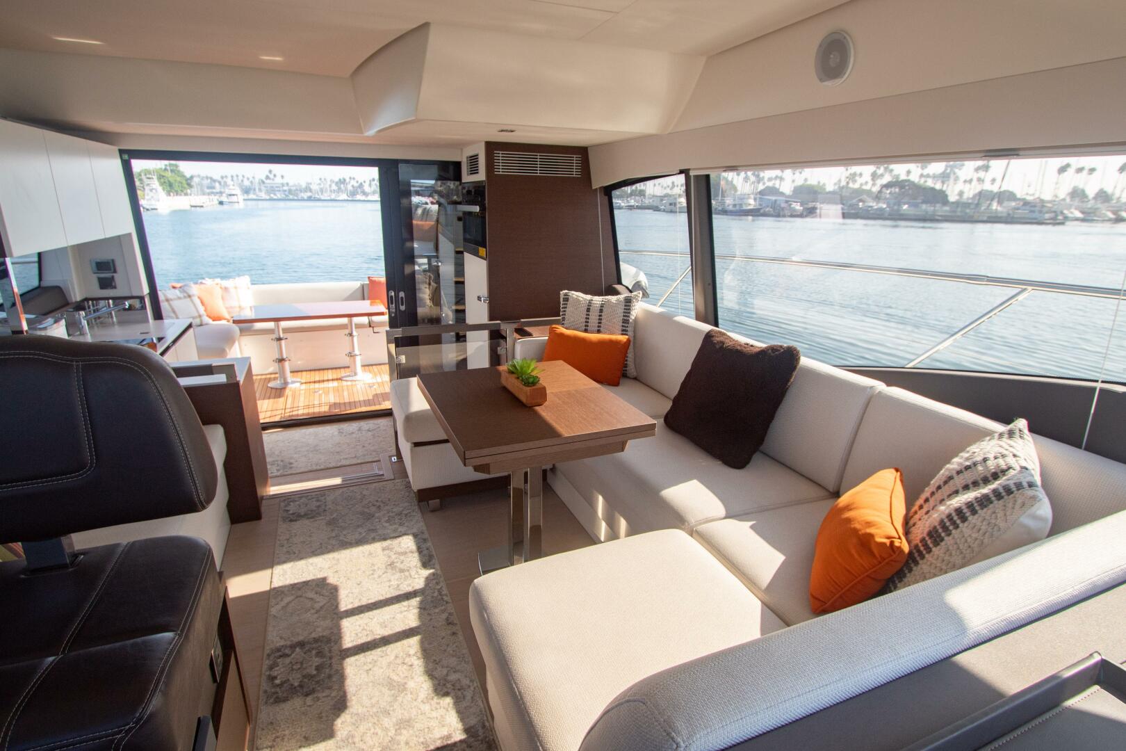 Slide: The Image of 2020 Prestige 460 Flybridge - FANTASEA - 3961543